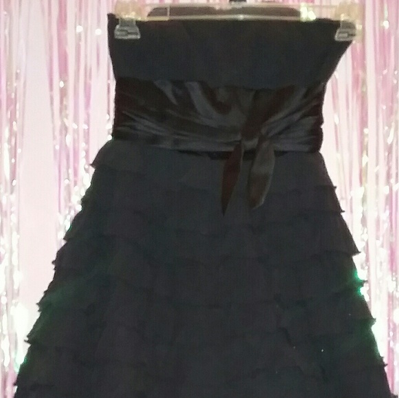 Betsey Johnson Dresses & Skirts - Betsey johnson formal dress